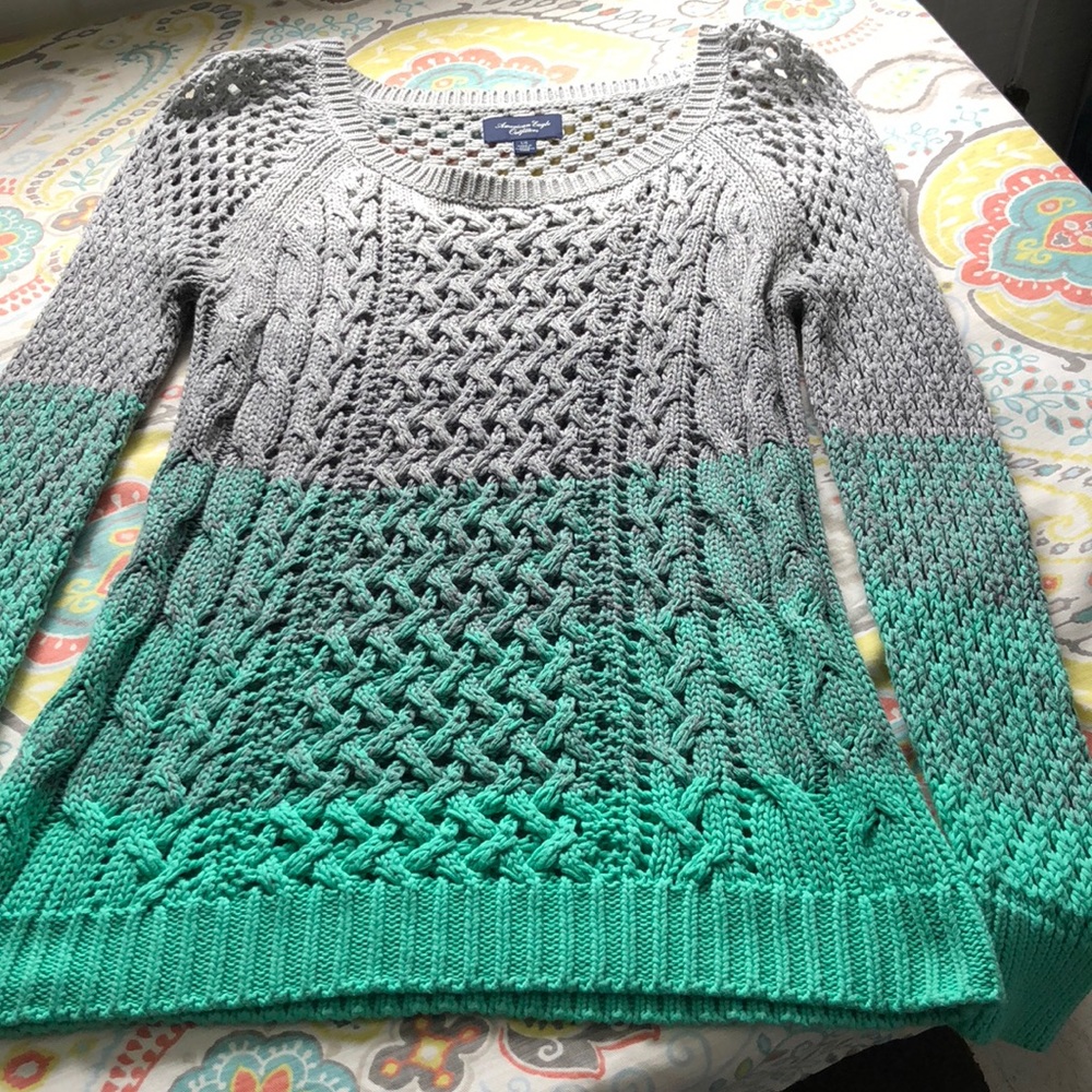 American eagle outfitters sweater